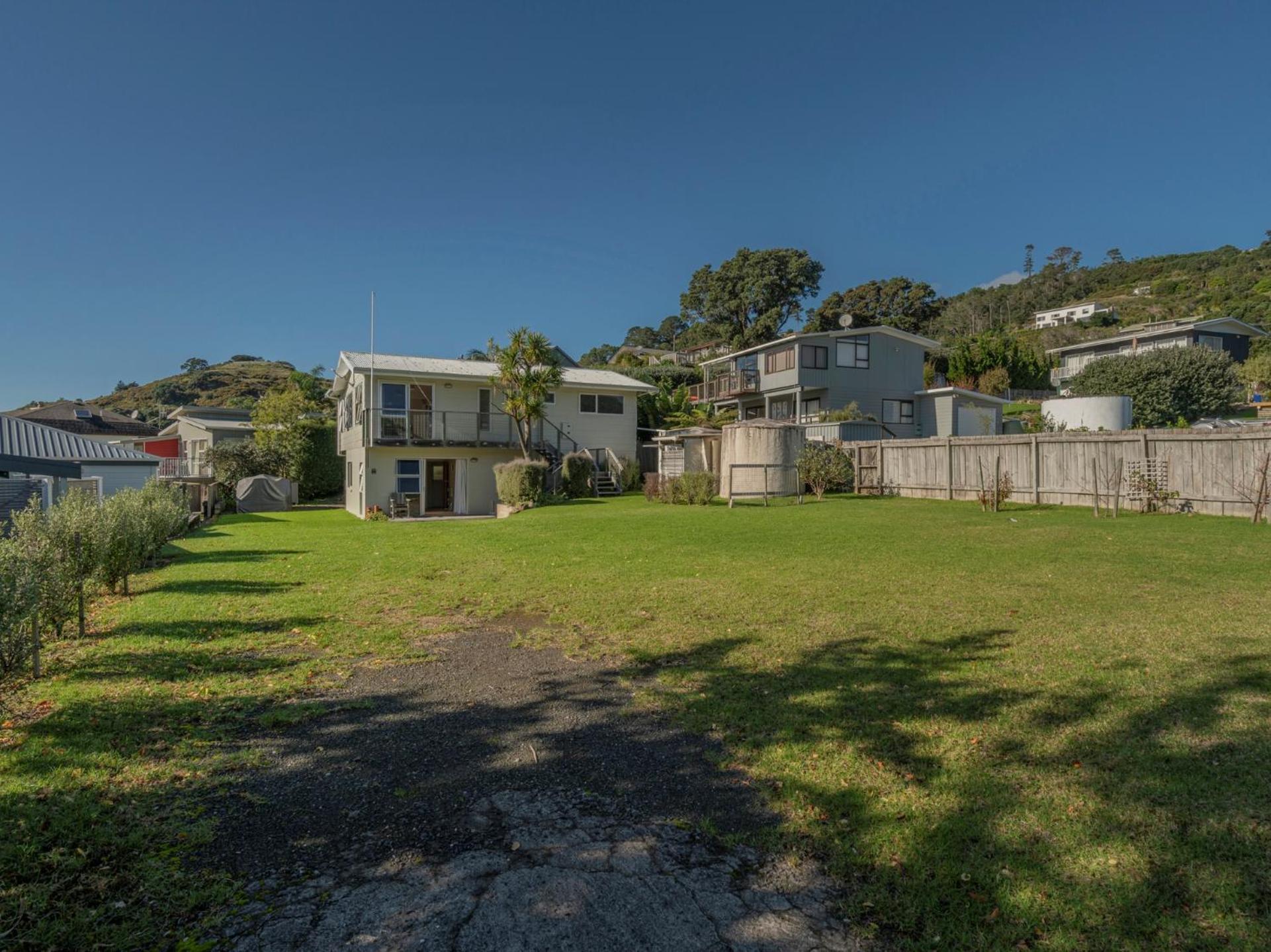 Hahei Kiwi Bach - Hahei Holiday Home Exterior foto